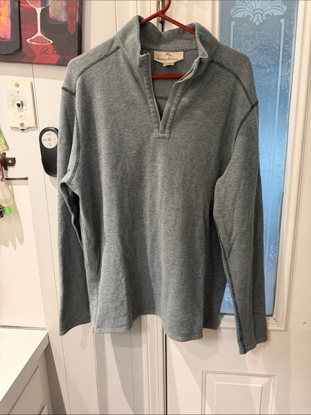 Tommy Bahama Men's Heather Slate V-Neck Pullover
